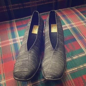 Charleston Shoe Co. barely-worn!